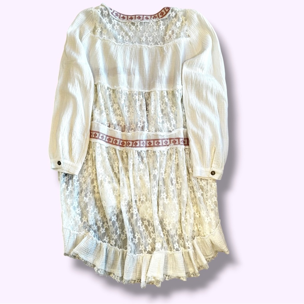 POL Tiered Ditsy Print Long Sleeve Lace Embroidered Kimono - Picture 7 of 10